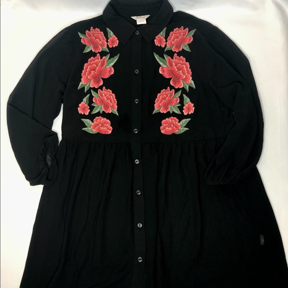 COPY - ⭐️Ariat Dress Shirt⭐️